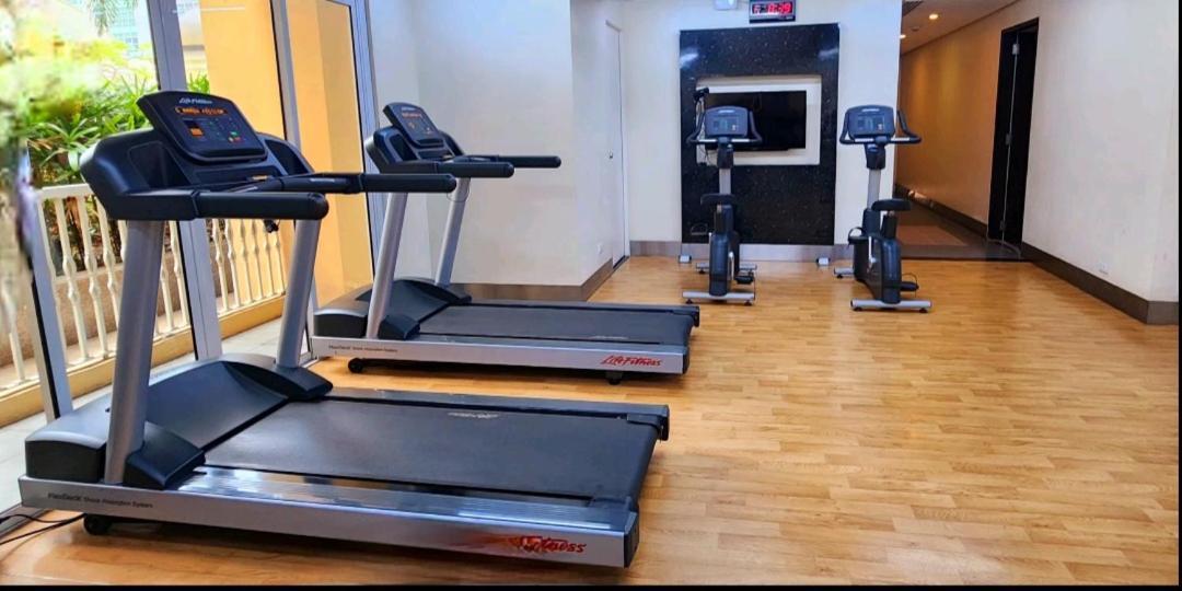 Spacious Cozy Suite At The Venice Mall With Free Parking And Washing Machine (Adults Only) Taguig Extérieur photo